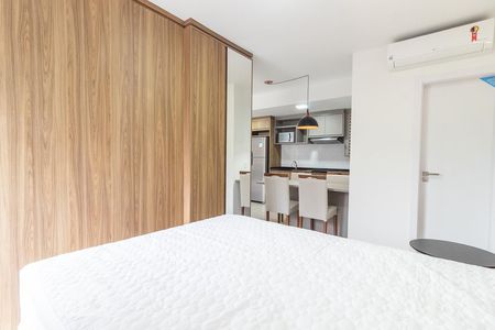 Suíte  de apartamento para alugar com 1 quarto, 47m² em Petrópolis, Porto Alegre