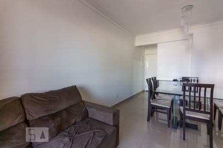 Sala de apartamento à venda com 3 quartos, 72m² em Vila Osasco, Osasco