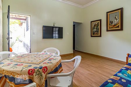 Sala 2 de casa à venda com 3 quartos, 600m² em Pechincha, Rio de Janeiro