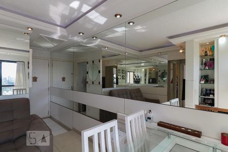 Sala de apartamento à venda com 2 quartos, 50m² em Jardim Celeste, São Paulo