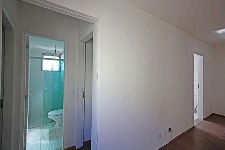 Sala de apartamento para alugar com 2 quartos, 45m² em Jardim Leonor, Cotia