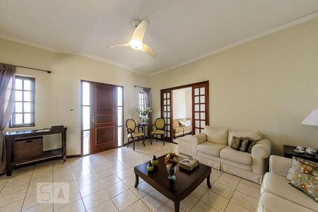 Sala de Estar de casa à venda com 4 quartos, 500m² em Chácara da Barra, Campinas