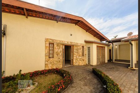 Fachada de casa à venda com 4 quartos, 500m² em Chácara da Barra, Campinas