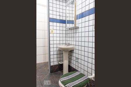 Banheiro de apartamento à venda com 12 quartos, 194m² em Vila Yolanda, Osasco