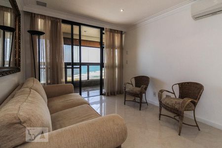 Detalhe Sala de apartamento à venda com 4 quartos, 143m² em Barra da Tijuca, Rio de Janeiro