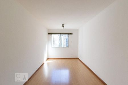 Sala de apartamento para alugar com 1 quarto, 42m² em Moema, São Paulo