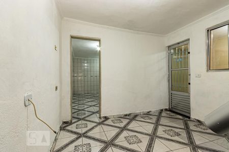 Sala  de casa à venda com 1 quarto, 75m² em Jardim Veronia, São Paulo