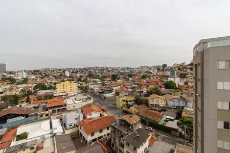 Vista da Sala de apartamento à venda com 3 quartos, 80m² em Ipiranga, Belo Horizonte