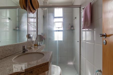Banheiro da Suíte 1 de apartamento à venda com 3 quartos, 80m² em Ipiranga, Belo Horizonte