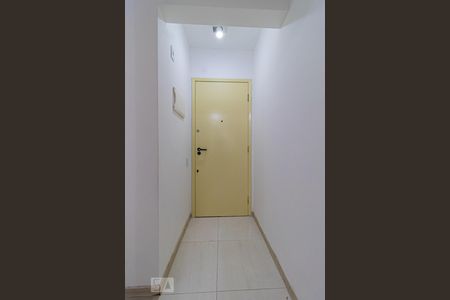 Corredor de apartamento à venda com 1 quarto, 42m² em Bela Vista, São Paulo