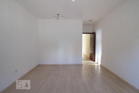 Quarto 1 de casa para alugar com 3 quartos, 210m² em Parque Monteiro Soares, São Paulo