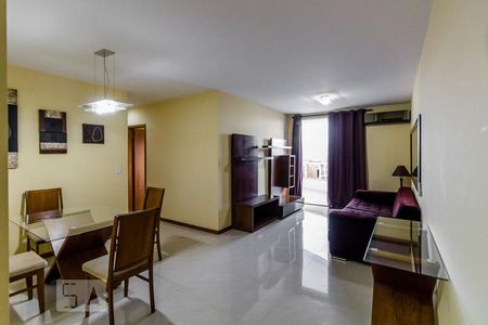 Sala de apartamento para alugar com 3 quartos, 127m² em Jardim Guanabara, Rio de Janeiro