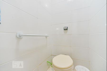Lavabo da Sala de casa à venda com 2 quartos, 140m² em Bosque da Saúde, São Paulo