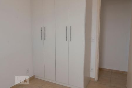 Quarto 1 de apartamento para alugar com 2 quartos, 47m² em Vila Independência, São Paulo