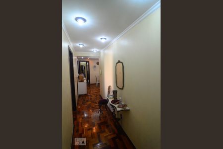 Corredor de apartamento à venda com 3 quartos, 130m² em Centro, Canoas