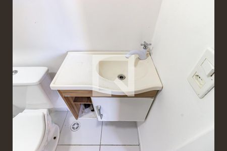 Banheiro de kitnet/studio para alugar com 1 quarto, 26m² em Brás, São Paulo