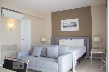 Studio à venda com 70m², 1 quarto e 1 vagaQuarto