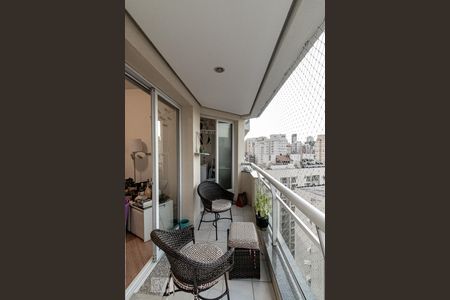 Varanda de apartamento à venda com 1 quarto, 50m² em Vila Olímpia, São Paulo