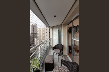 Varanda de apartamento à venda com 1 quarto, 50m² em Vila Olímpia, São Paulo