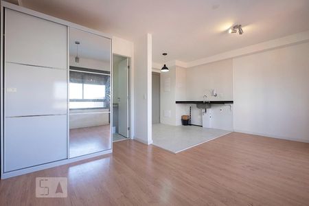 Studio à venda com 35m², 1 quarto e 1 vagaSala/Quarto