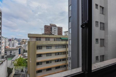 Vista Sala de apartamento à venda com 3 quartos, 110m² em Cruzeiro, Belo Horizonte