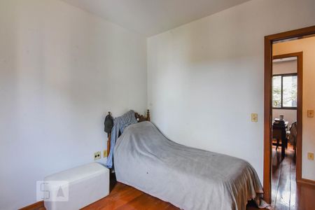 Quarto 1 de apartamento à venda com 3 quartos, 110m² em Cruzeiro, Belo Horizonte