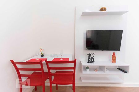 Sala - Mesa de apartamento para alugar com 1 quarto, 45m² em Botafogo, Rio de Janeiro