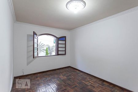 Sala  de apartamento para alugar com 3 quartos, 120m² em Palmares, Belo Horizonte