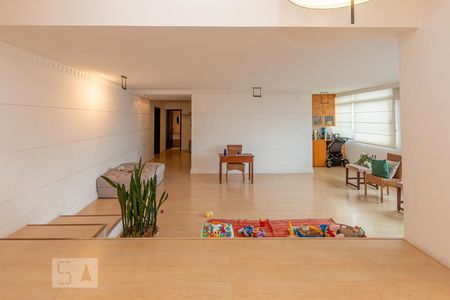 Sala de apartamento para alugar com 3 quartos, 220m² em Santo Amaro, São Paulo