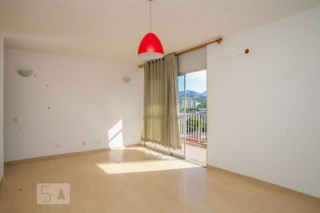 Sala de apartamento à venda com 1 quarto, 60m² em Taquara, Rio de Janeiro