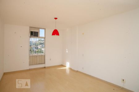 Sala de apartamento à venda com 1 quarto, 60m² em Taquara, Rio de Janeiro