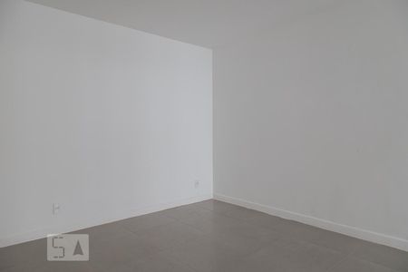 Sala de apartamento para alugar com 3 quartos, 90m² em Recreio dos Bandeirantes, Rio de Janeiro