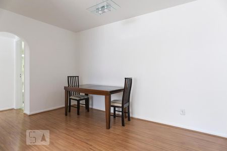 Sala de apartamento à venda com 2 quartos, 71m² em Vila Buarque, São Paulo