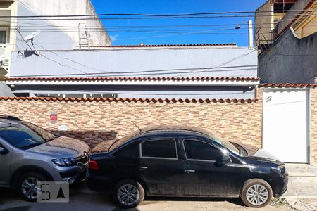 Casa para alugar com 75m², 2 quartos e sem vaga Casa para alugar com 75m², 2 quartos e sem vagaFachada da Casa