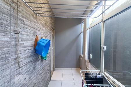 Casa para alugar com 75m², 2 quartos e sem vaga Casa para alugar com 75m², 2 quartos e sem vagaÁrea de Serviço