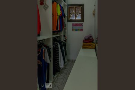 Closet da suíte de casa à venda com 3 quartos, 250m² em Vila Medeiros, São Paulo