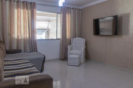 Sala de casa à venda com 3 quartos, 250m² em Vila Medeiros, São Paulo