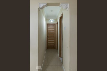 Sala - Corredor de apartamento para alugar com 2 quartos, 60m² em Irajá, Rio de Janeiro