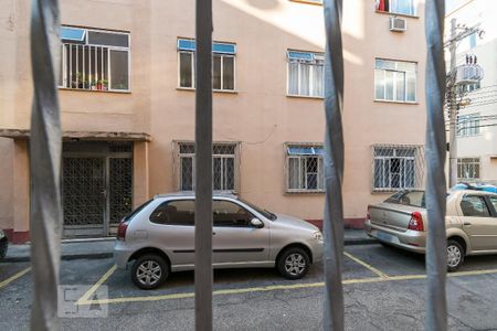 Vista da Sala de apartamento para alugar com 2 quartos, 60m² em Irajá, Rio de Janeiro