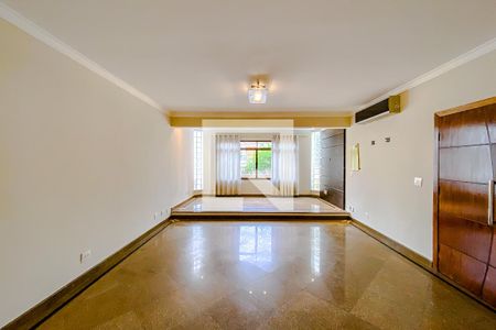 Sala de casa para alugar com 4 quartos, 200m² em Mooca, São Paulo