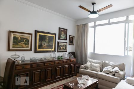 Sala de apartamento para alugar com 2 quartos, 110m² em Gonzaga, Santos