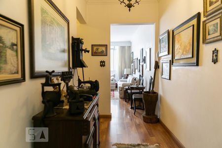 Sala de apartamento para alugar com 2 quartos, 110m² em Gonzaga, Santos