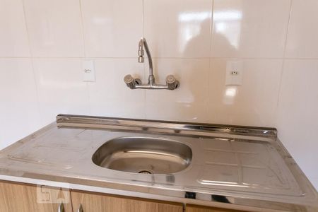 Cozinha - Torneira de apartamento para alugar com 3 quartos, 92m² em Menino Deus, Porto Alegre