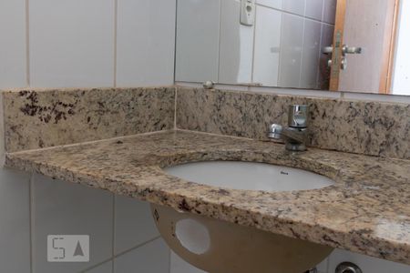 Banheiro de apartamento para alugar com 1 quarto, 33m² em Sul (águas Claras), Brasília