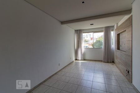 Sala de apartamento à venda com 3 quartos, 85m² em União, Belo Horizonte