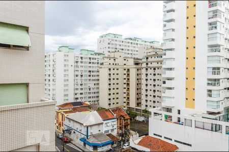 Vista de kitnet/studio para alugar com 1 quarto, 30m² em Embaré, Santos