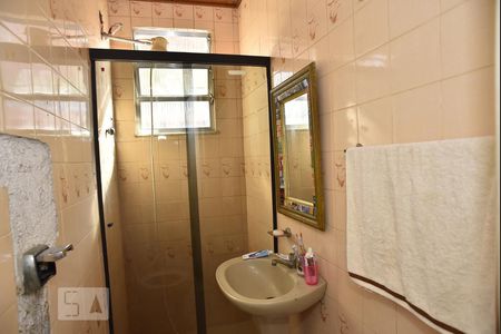 Banheiro de casa à venda com 2 quartos, 300m² em Anil, Rio de Janeiro