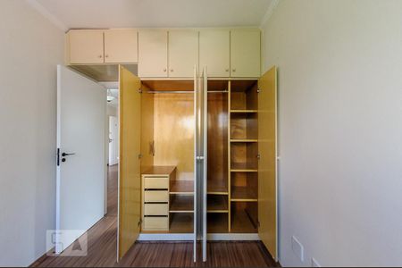 Quarto  de apartamento à venda com 1 quarto, 50m² em Centro, Campinas