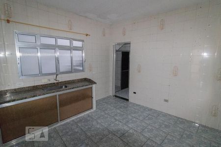 Cozinha de casa para alugar com 1 quarto, 50m² em Vila Roque, São Paulo