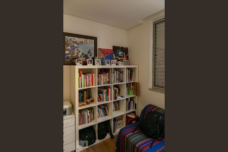 Quarto 1 de apartamento para alugar com 3 quartos, 120m² em Santo Agostinho, Belo Horizonte